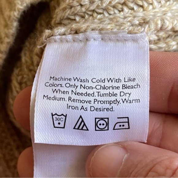 Vintage Oat Crewneck Sweater - Picture 10 of 11